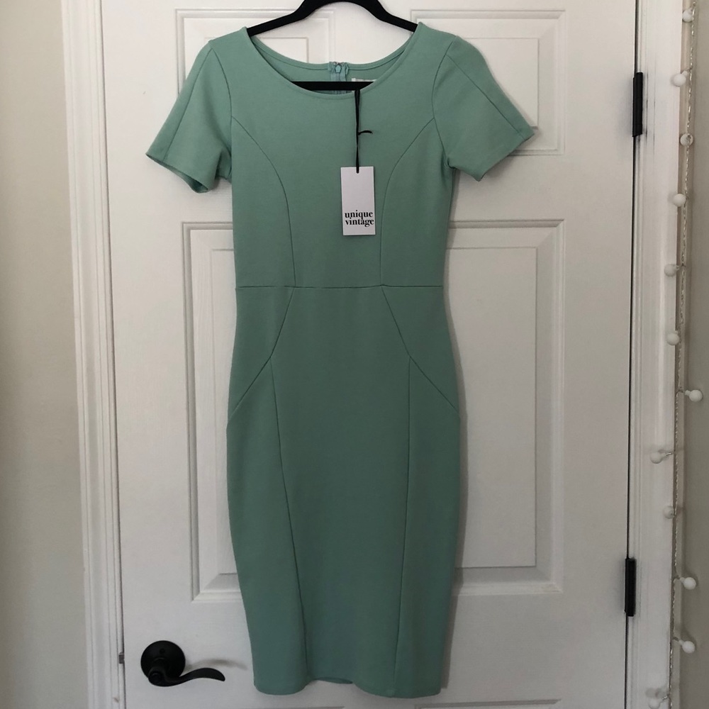 NWT *FINAL PRICE* Midi Bodycon Dress, Mint Green